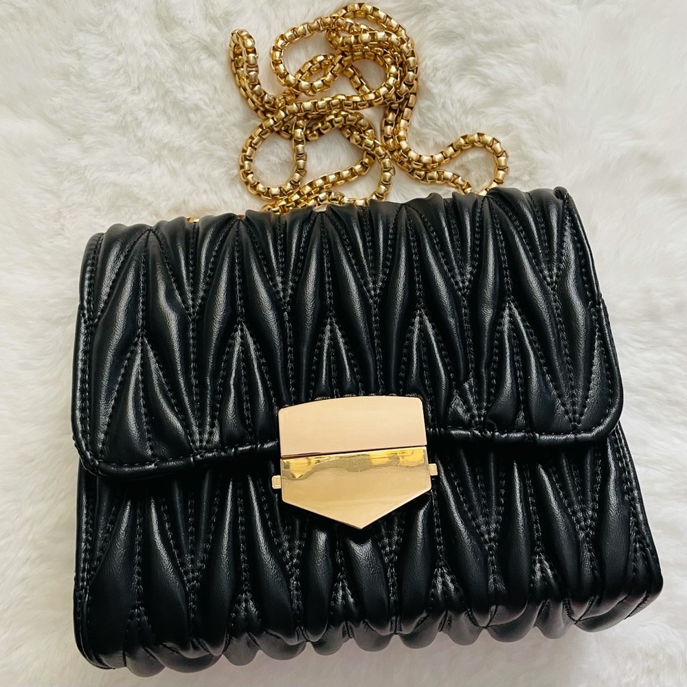Forever 21 black purse